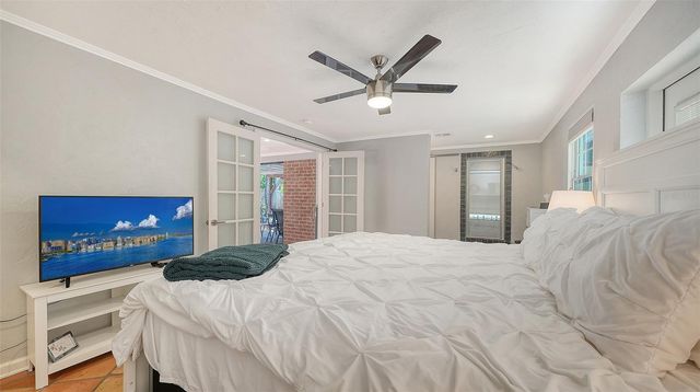 1127 S OSPREY AVENUE, Sarasota, FL 34236