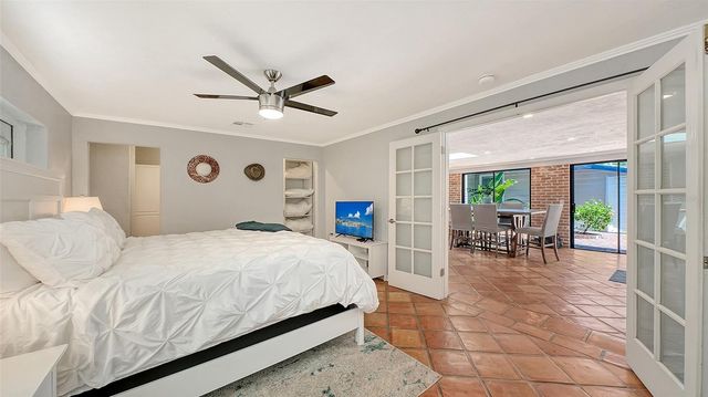 1127 S OSPREY AVENUE, Sarasota, FL 34236