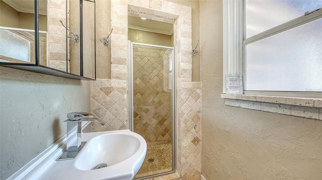 1127 S OSPREY AVENUE, Sarasota, FL 34236