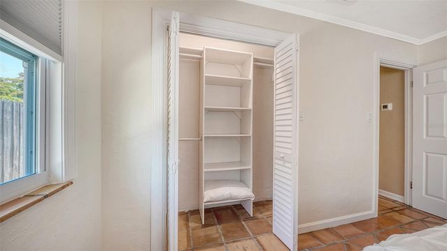 1127 S OSPREY AVENUE, Sarasota, FL 34236