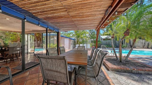 1127 S OSPREY AVENUE, Sarasota, FL 34236