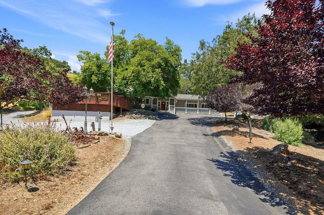 1755 Paradise View, Morgan Hill, CA 95037