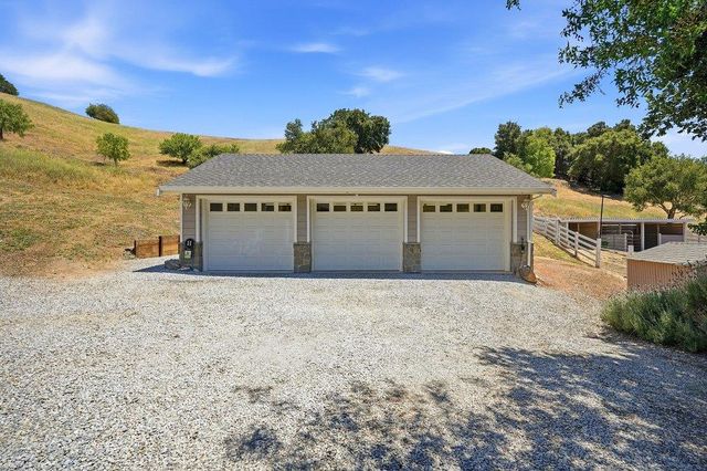 1755 Paradise View, Morgan Hill, CA 95037