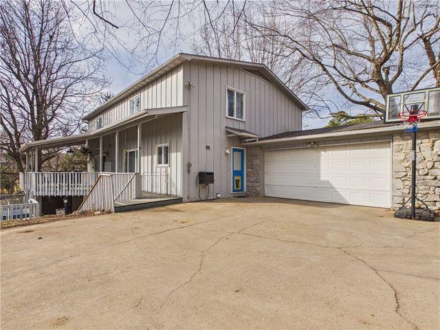 1006 W Sherman Avenue, Harrison, AR 72601