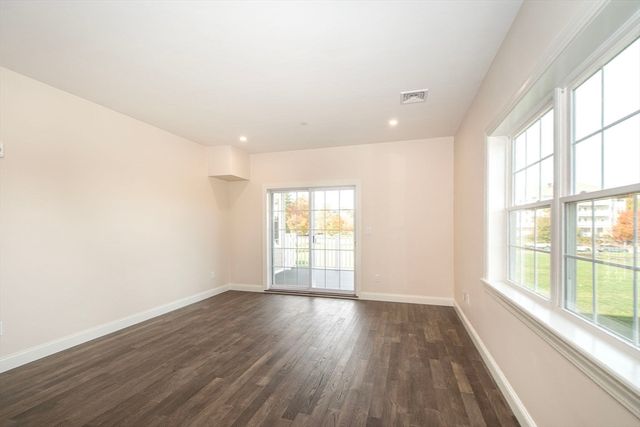 2 Proprietor's Drive 26, Marshfield, MA 02050