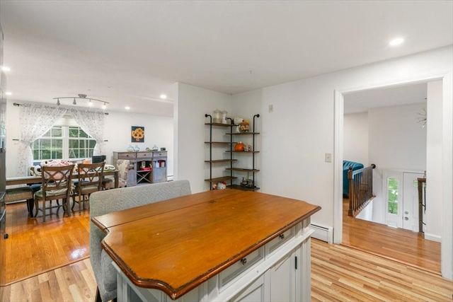 11 Harriman Rd, Merrimac, MA 01860