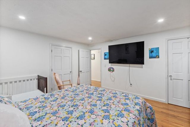 11 Harriman Rd, Merrimac, MA 01860