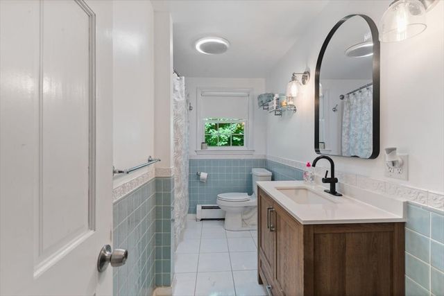 11 Harriman Rd, Merrimac, MA 01860