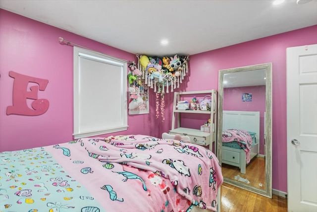 11 Harriman Rd, Merrimac, MA 01860