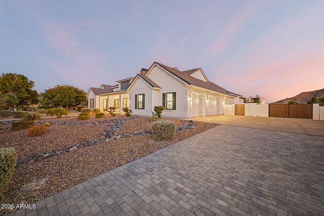 21257 E PEGASUS Parkway, Queen Creek, AZ 85142