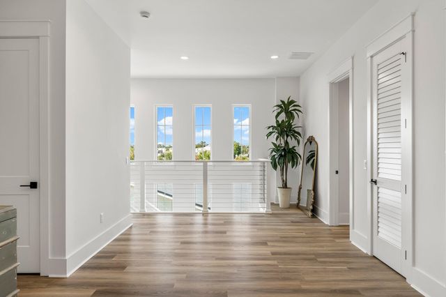 322 Sea Breeze Drive, Panama City Beach, FL 32413