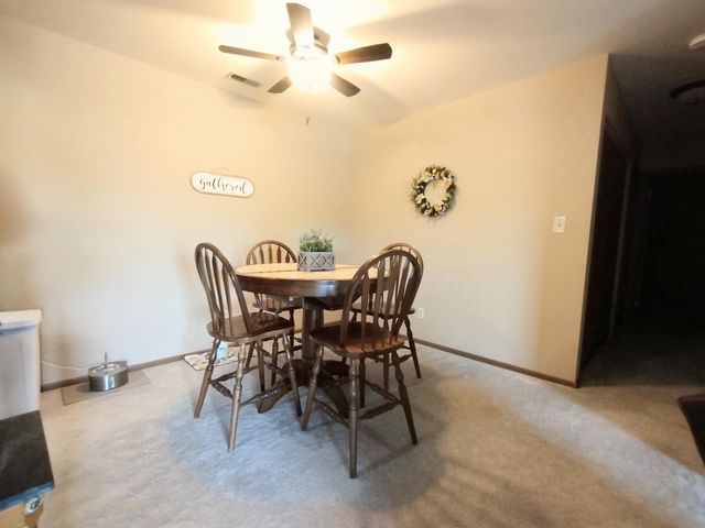 9651 Merrillville Road 204, Crown Point, IN 46307
