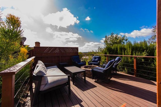 7126 Galewood, San Diego, CA 92120