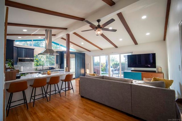 7126 Galewood, San Diego, CA 92120