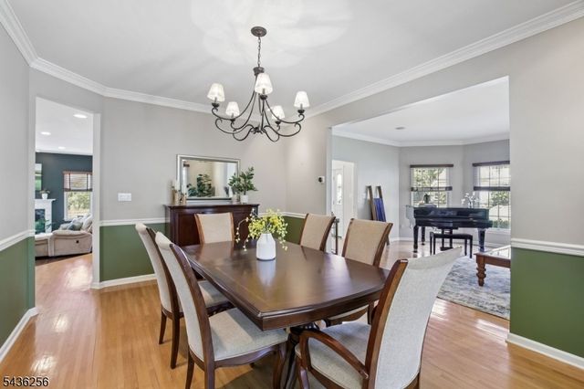 8 Harper St, West Orange Twp., NJ 07052