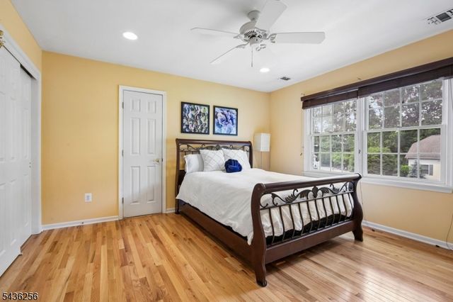 8 Harper St, West Orange Twp., NJ 07052