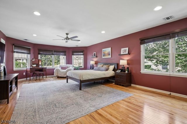 8 Harper St, West Orange Twp., NJ 07052