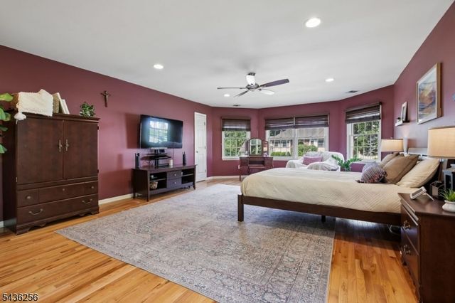 8 Harper St, West Orange Twp., NJ 07052