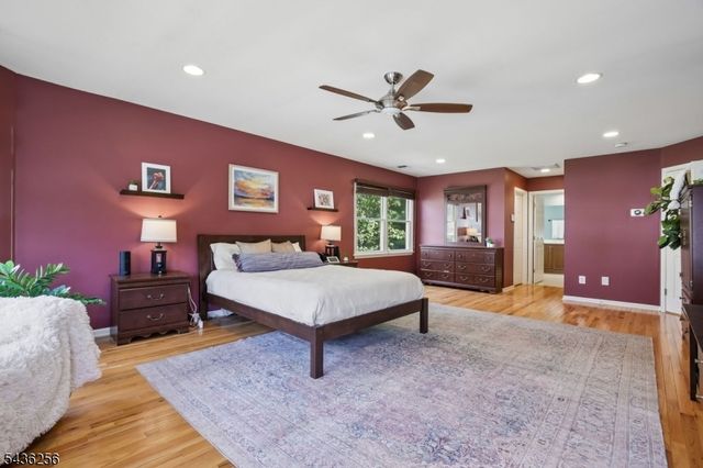 8 Harper St, West Orange Twp., NJ 07052