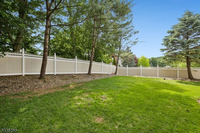 8 Harper St, West Orange Twp., NJ 07052