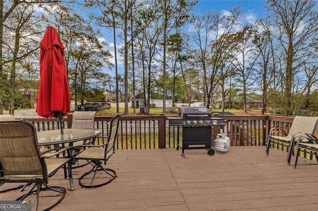 8448 Brook Lake Lane, Douglasville, GA 30134