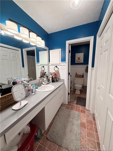 2105 Wexford Oaks Court, Fayetteville, NC 28303