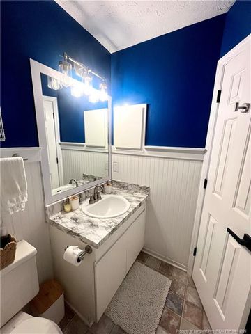 2105 Wexford Oaks Court, Fayetteville, NC 28303