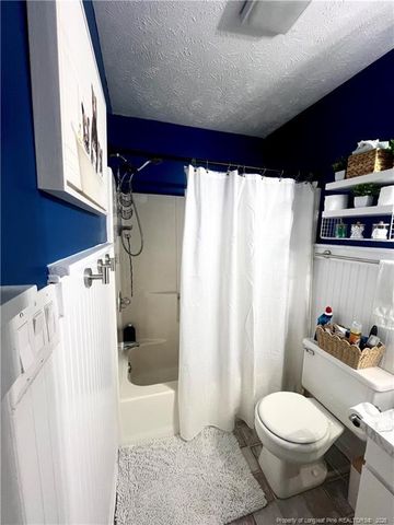 2105 Wexford Oaks Court, Fayetteville, NC 28303