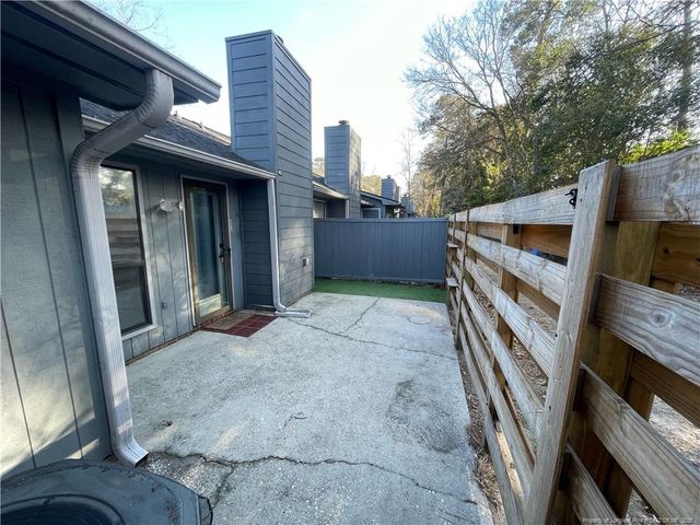 2105 Wexford Oaks Court, Fayetteville, NC 28303