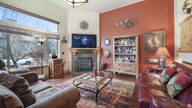 5672 N OSLO LN, Park City, UT 84098