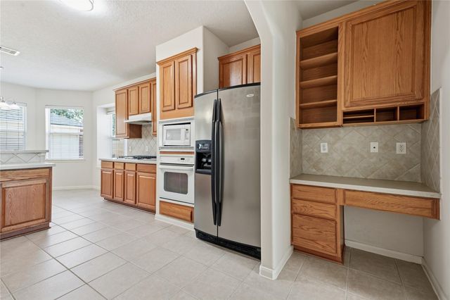 6165 Darlington Ct Court, League City, TX 77573