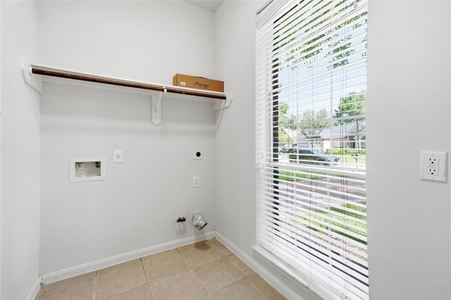 6165 Darlington Ct Court, League City, TX 77573