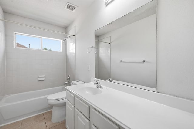 6165 Darlington Ct Court, League City, TX 77573