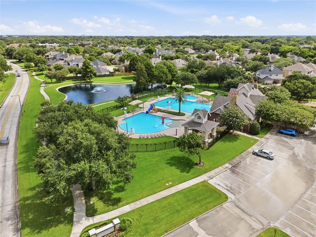 6165 Darlington Ct Court, League City, TX 77573