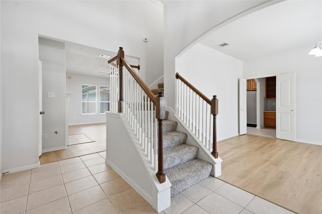 6165 Darlington Ct Court, League City, TX 77573
