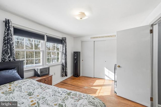 714 E BUTLER AVE, Vineland, NJ 08361