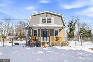 714 E BUTLER AVE, Vineland, NJ 08361