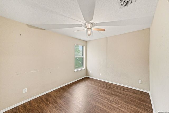 6530 Ithaca Fls, San Antonio, TX 78239