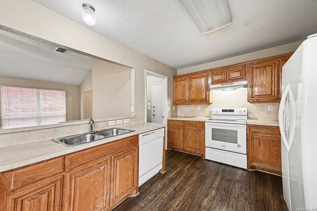 6530 Ithaca Fls, San Antonio, TX 78239