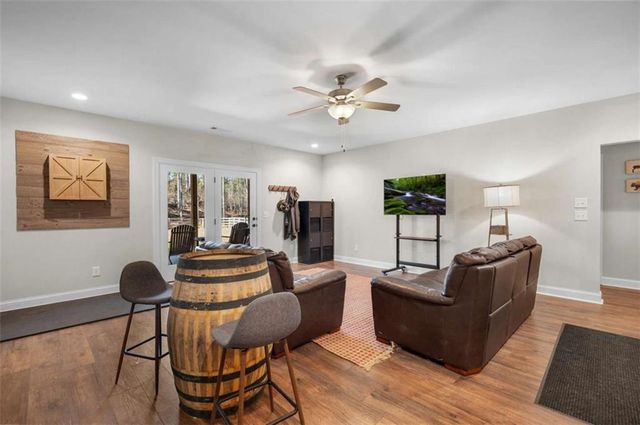 218 Oak Wood Lane, Ellijay, GA 30540