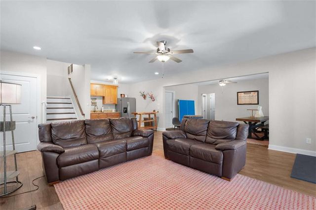 218 Oak Wood Lane, Ellijay, GA 30540