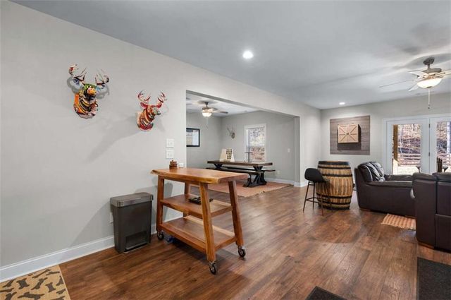 218 Oak Wood Lane, Ellijay, GA 30540