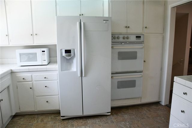 522 E Collins, Orange, CA 92867