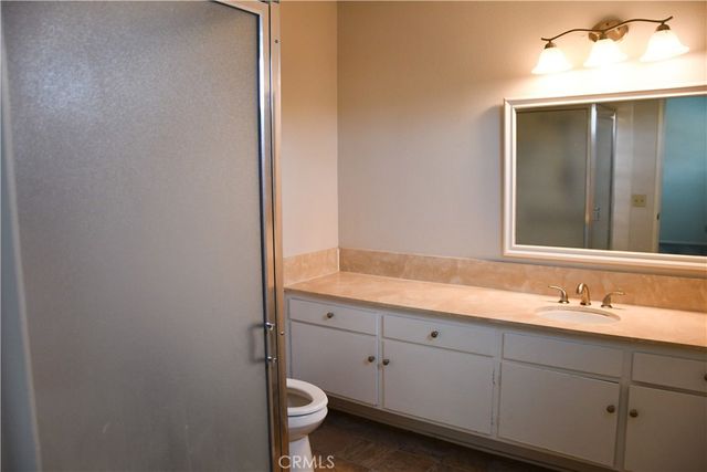 522 E Collins, Orange, CA 92867