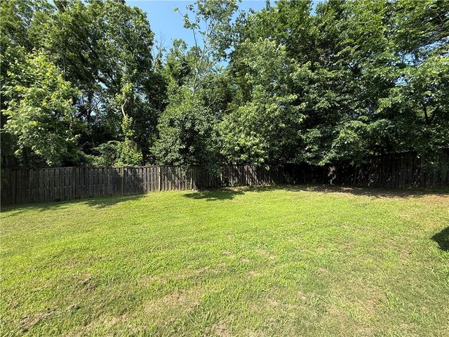 9 Hillswick Drive, Bella Vista, AR 72715