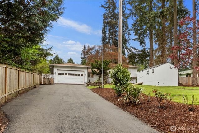 15212 Cascadian Way, Lynnwood, WA 98087