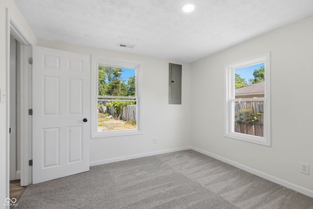 2710 N Sherman Drive, Indianapolis, IN 46218