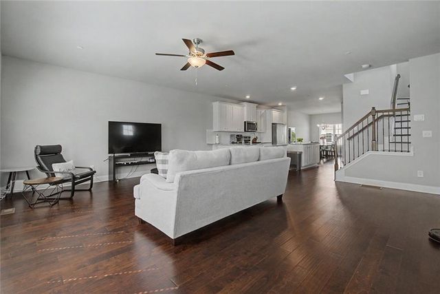 87 Rising Fawn Lane, Marietta, GA 30060