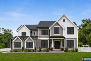 274 Hillside Avenue, Livingston, NJ 07039