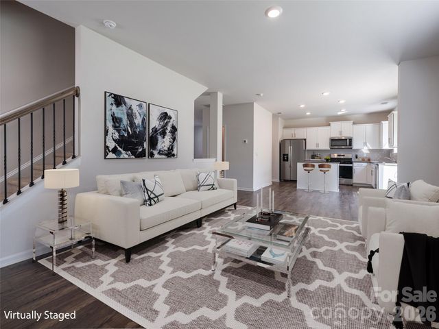 907 Newport Court, Asheville, NC 28806